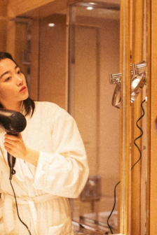 背带短裤丧尸来袭