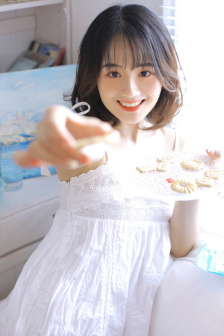 爱内梨花